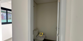 Sobrado na Rua das Laranjeiras - Foto 20 de 33