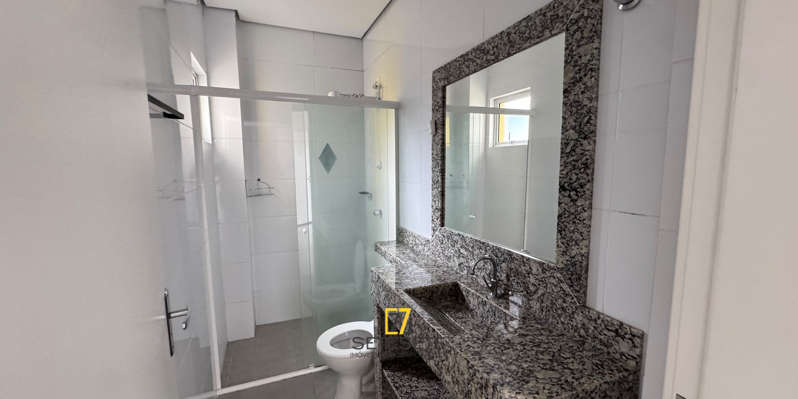 Apartamento semimobiliado para locação  - Foto 1 de 4